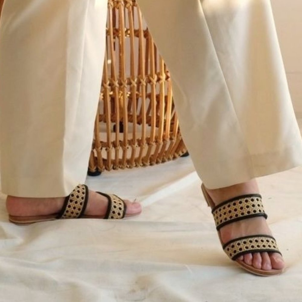 INNÉ Sinta Double Strap Slide Sandals Black Tan Size 7